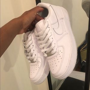 Nike Air Force 1s (AF1)